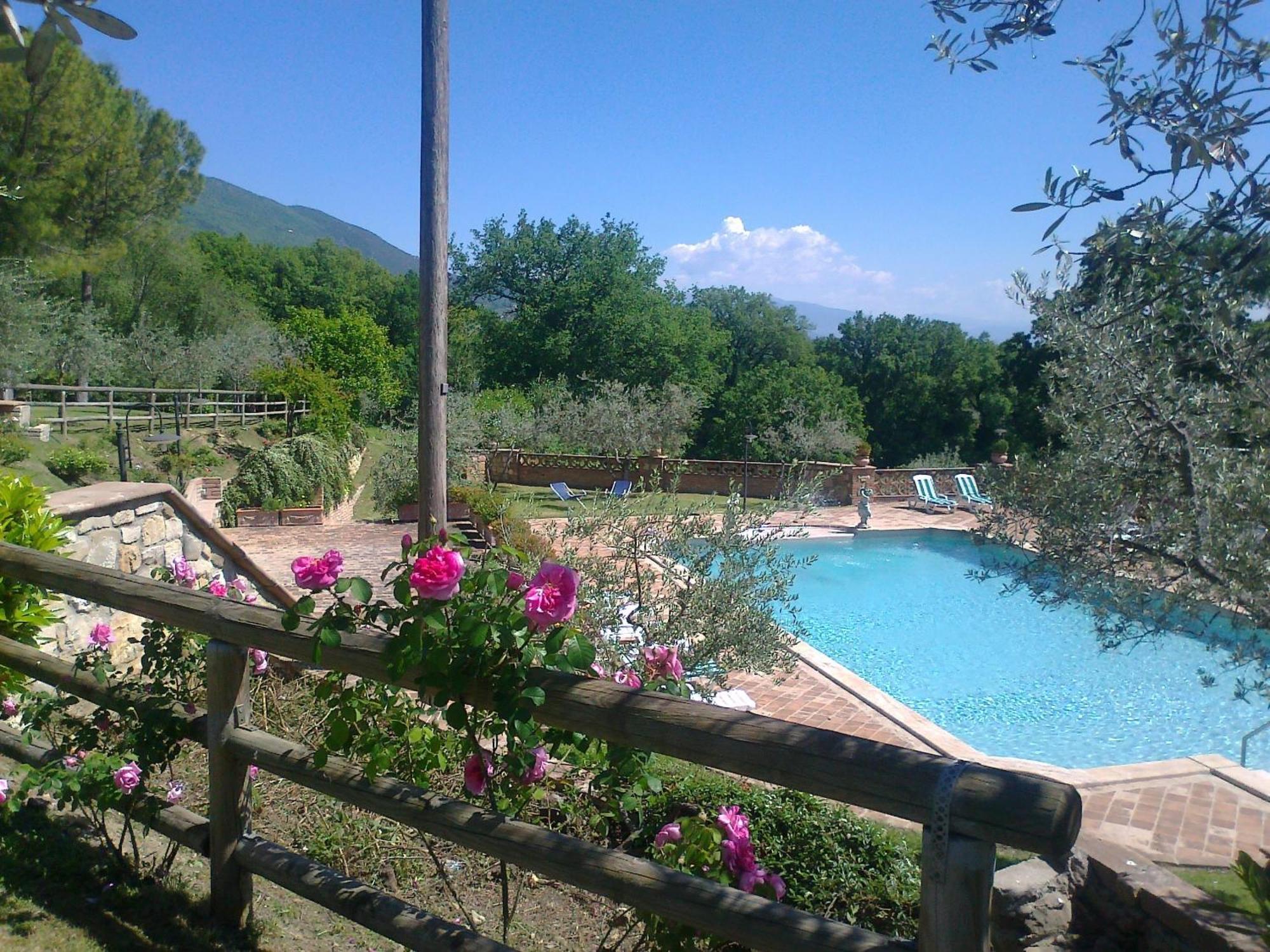 Country House Tre Esse Assisi Eksteriør billede